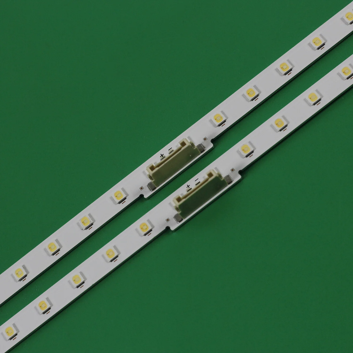 Strip LED V9Q6-650SM0-R0 19Y_Q60_STC650AC1_3030F L1_Q60_F5 LM41-00717A QE65Q60T QN65Q60RAF BN61-16157A QE65Q60R QN65Q60R QN65Q6D