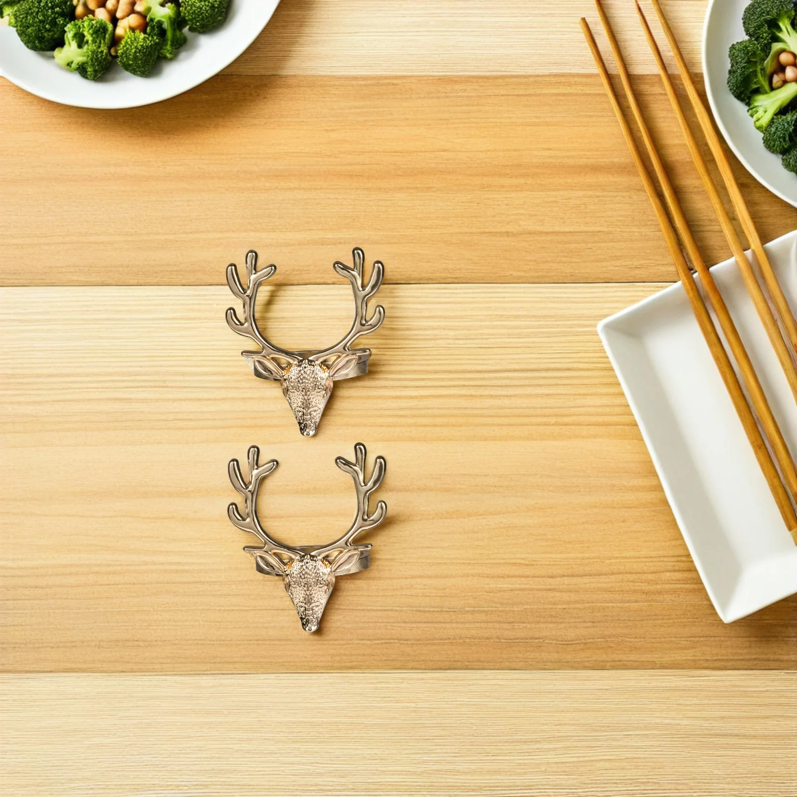 8Pcs Christmas Deer Head Napkin Rings Metal Reindeer Serviette Buckle Holiday Dinner Party Wedding Table Decoration Silver