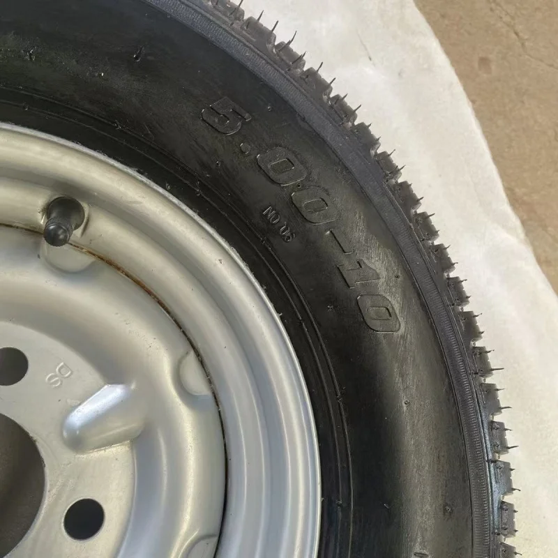 5.00-10 8PR Tubeless Tyre And Rim 4 Holes