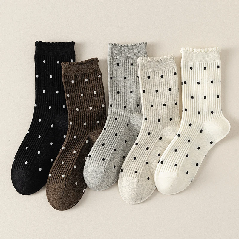 

Милые носки для женщин, осенние новые тенденции, носки в горошек, женские дышащие простые модные носки в корейском стиле для девочек, повседневные базовые носки