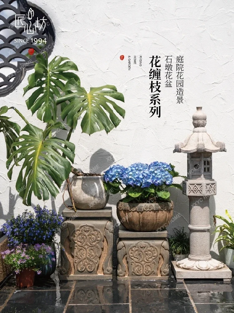 Chinese Garden a Block of Stone Used as a Seat Outdoor Flowerpot Garden Bonsai Villa Balcony Terrace Retro Landscape Decoration