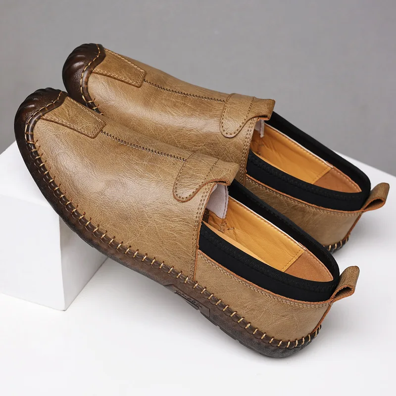 Mocassins de fundo macio masculino, sapatos casuais, sapatilhas respiráveis, nova moda, verão, C1166