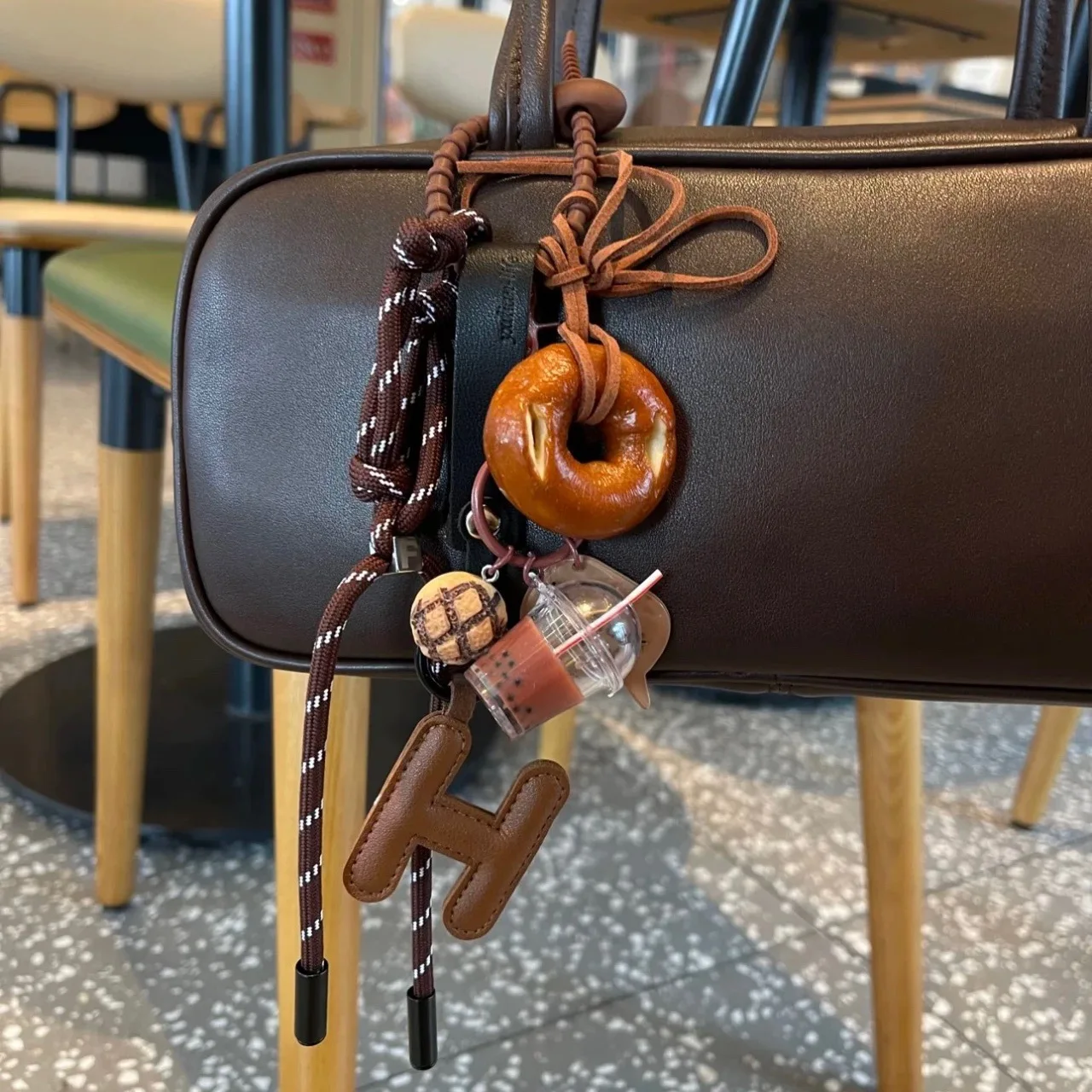 2024 New Fashion Bag Love Letter Sheepskin Pendant High Sense Pure Handmade Leather Women\'s Bag Pendant Pendant Bag Accessories