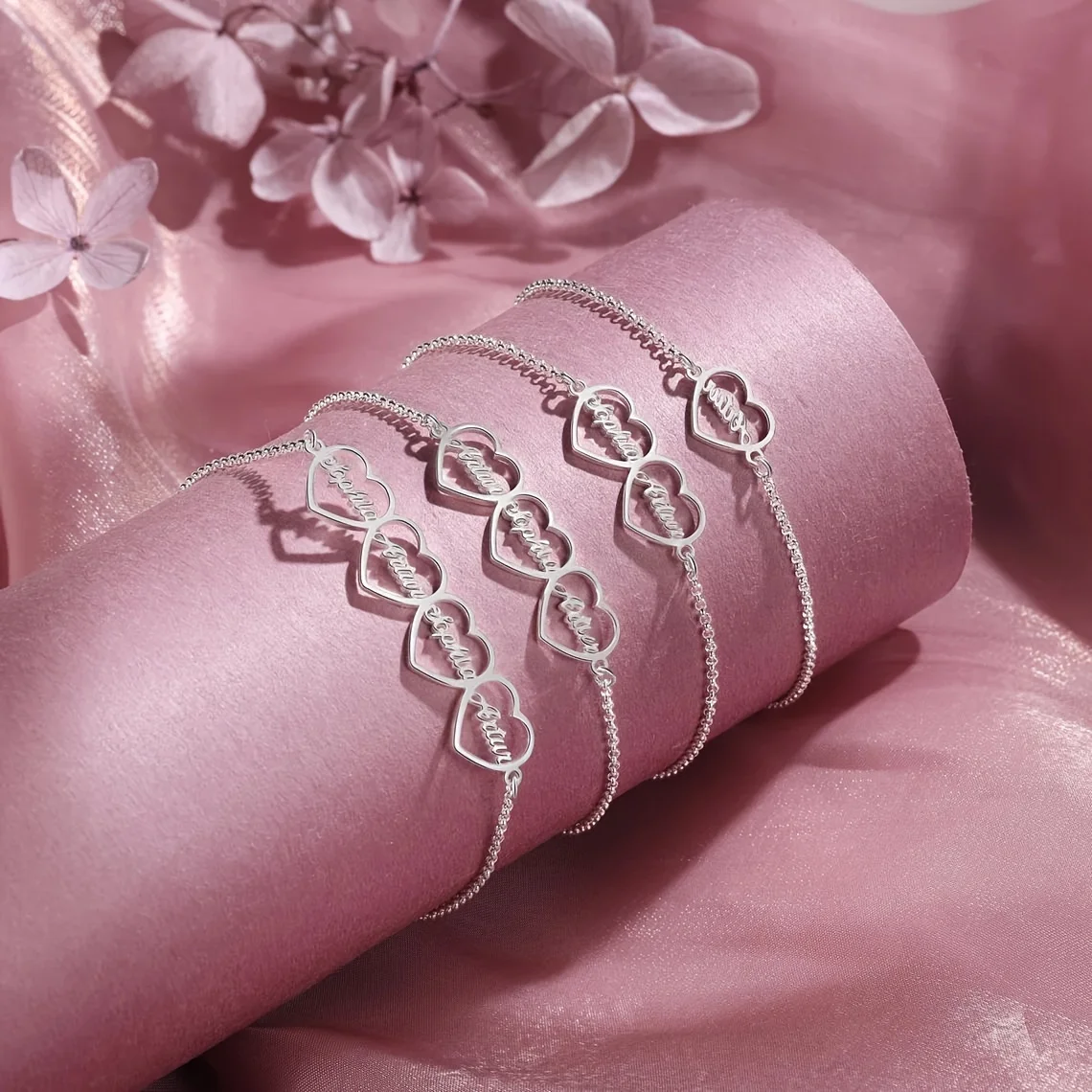 

Multiple Love Bracelet with Customized Name Happiness Family Name Bracelets High Quality Stainless Steel Chain Jewelry