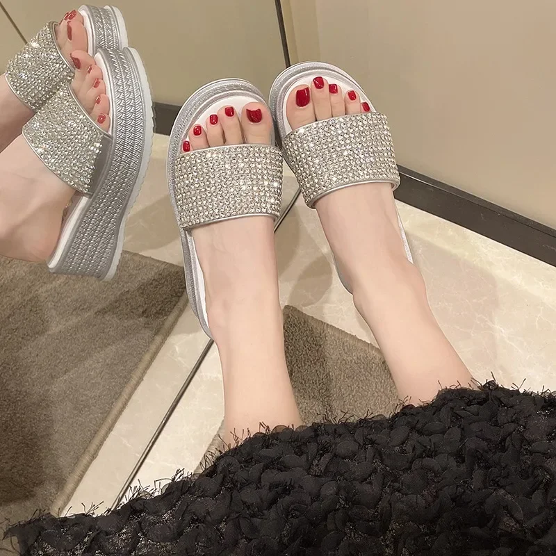 Women\'s Summer New Luxury Rhinestone Designer Slippers 2024 Elegant Open-toe Thick-soled Flip-flops Outdoor Office Sandals