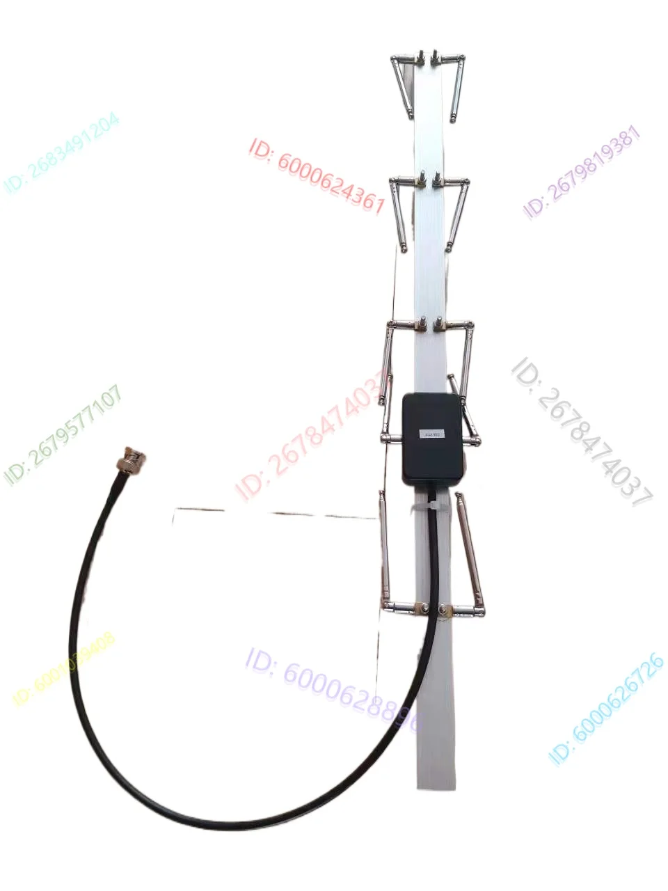 

Handheld Yagi, antenna, positioning, direction finding, directional antenna, falcon, tracking, tracker, folding