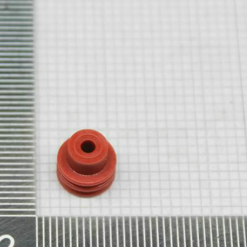 

50PCS Original genuine Tyco connector 1823111-1 red single wire sealing chamber diameter. 334 inches 8.5 mm