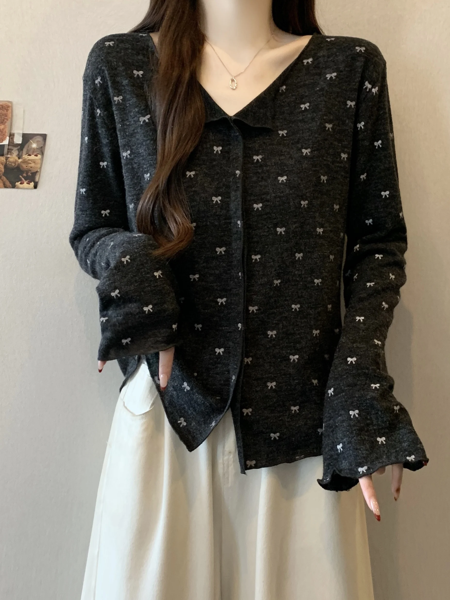 

Женская трикотажная базовая кофта больших размеров с V-образным вырезом на завязках, длинным рукавом, утягивающая, для ношения под одеждой, в корейском стиле, с завышенной талией