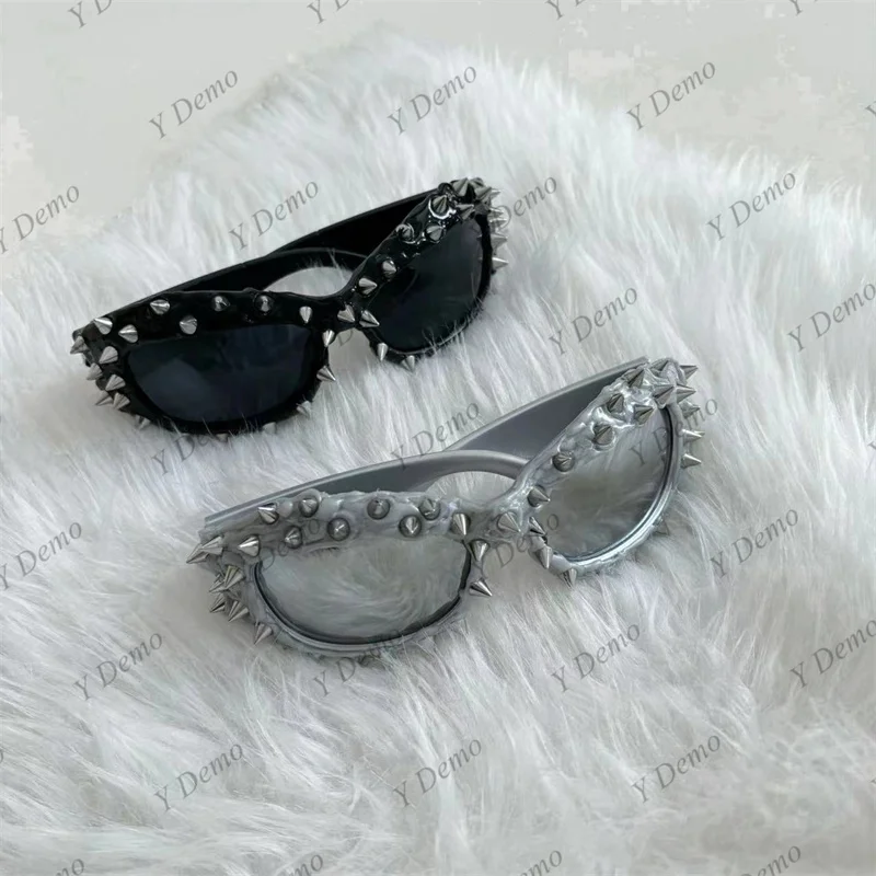 Y Demo Punk Rivets Sunglasses Gothic Rock Cosplay Decorative Sparks Eyewear Club