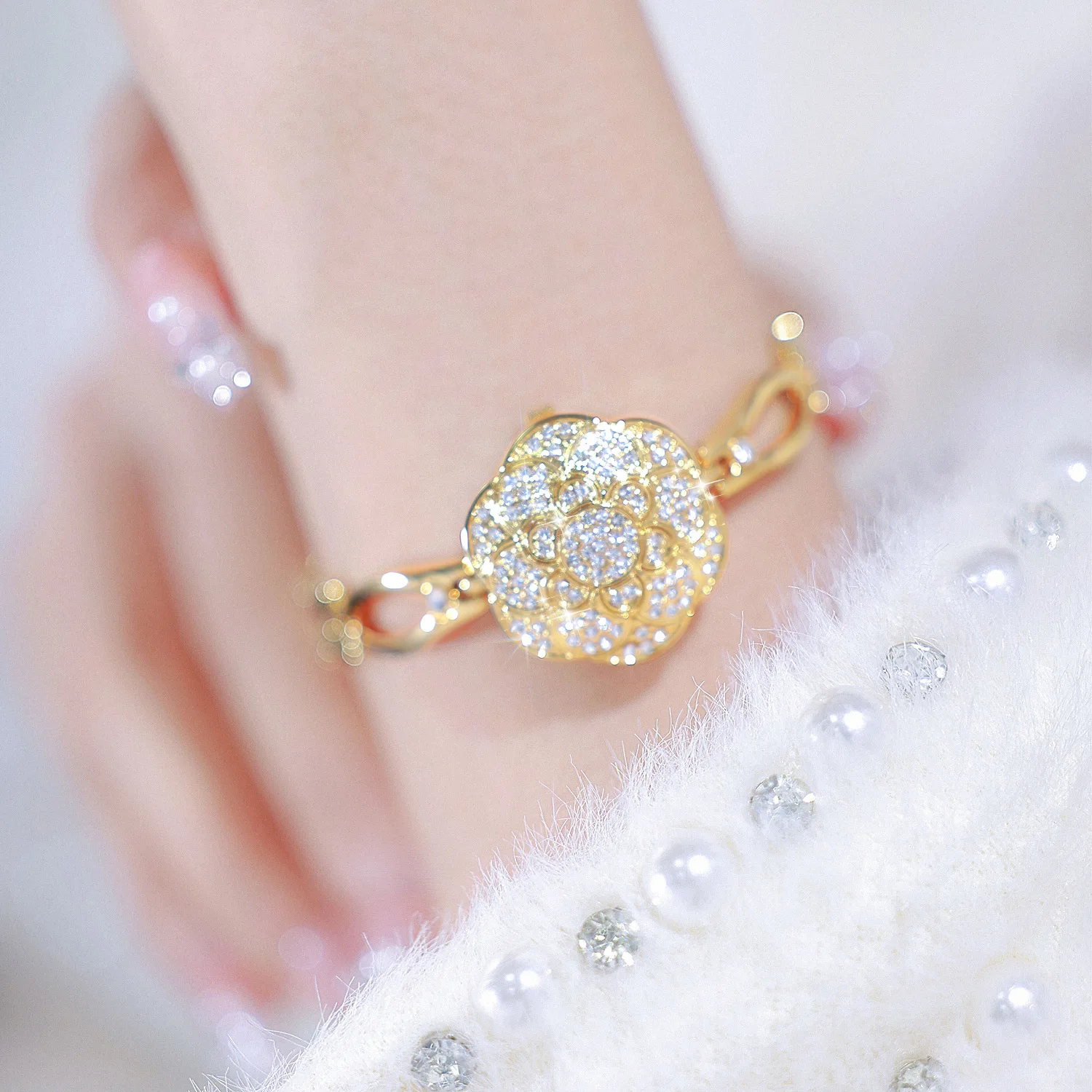 Women Watch  Light Luxury Diamond Covering camellia flowers Bracelet Female quartz Wristwatches Elegant Fashion Reloj Clock