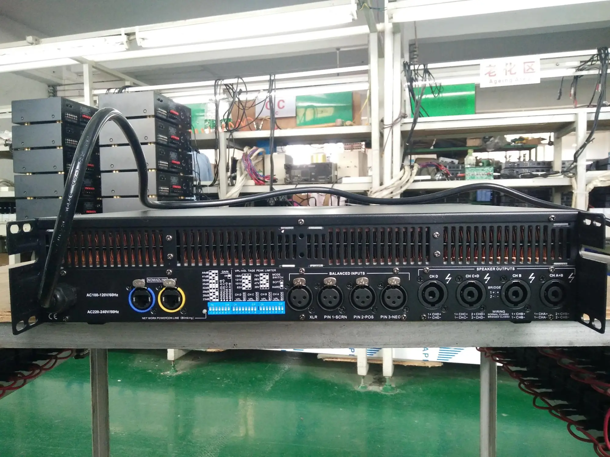 

Factory Price Popular Design Powerful In Stock Class-TD Professional Power Amplifier FP1000