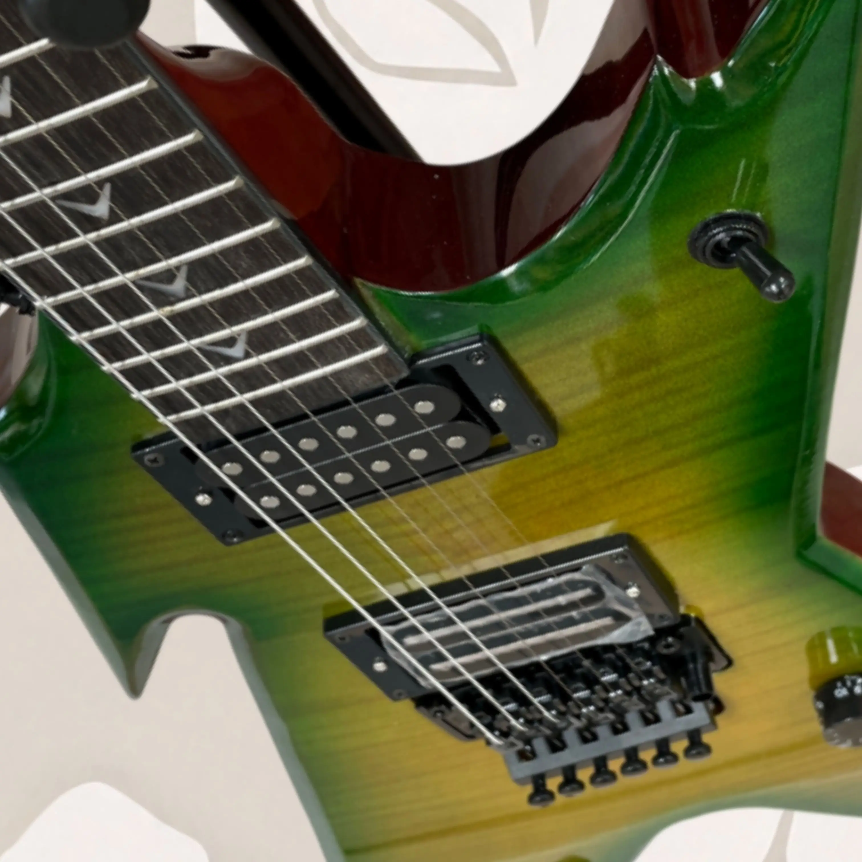 Green-Yellow Gradient Electric Guitar, Well-Made High Gloss Finish Guitars, Stable & Durable for Heavy Metal Stage Guitarra