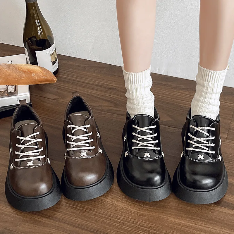 

Retro Thick-soled Height-increasing Leather Shoes for Women 2026 Spring/Autumn New Style Forest-themed Versatile Lace-up Loafers