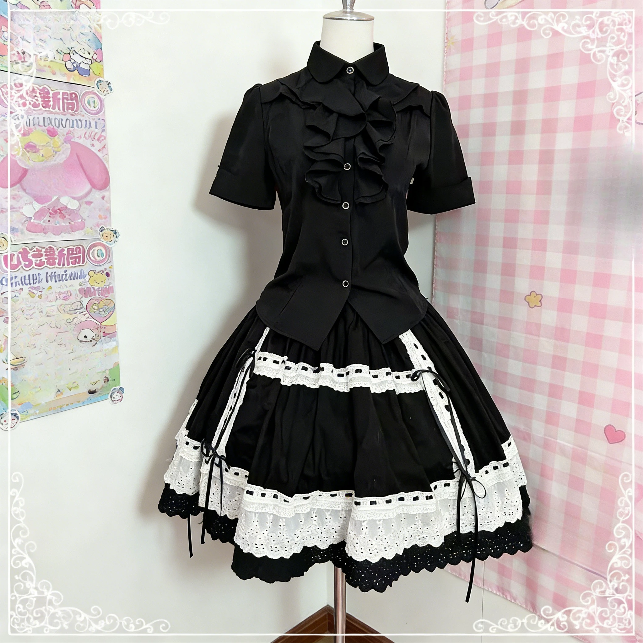 

Gothic Lolita White Blouse Women Casual Short Sleeve Turn Down Collar Bow Chain Decor Ruffle Japanese Sweet Cute Top Summer 2026