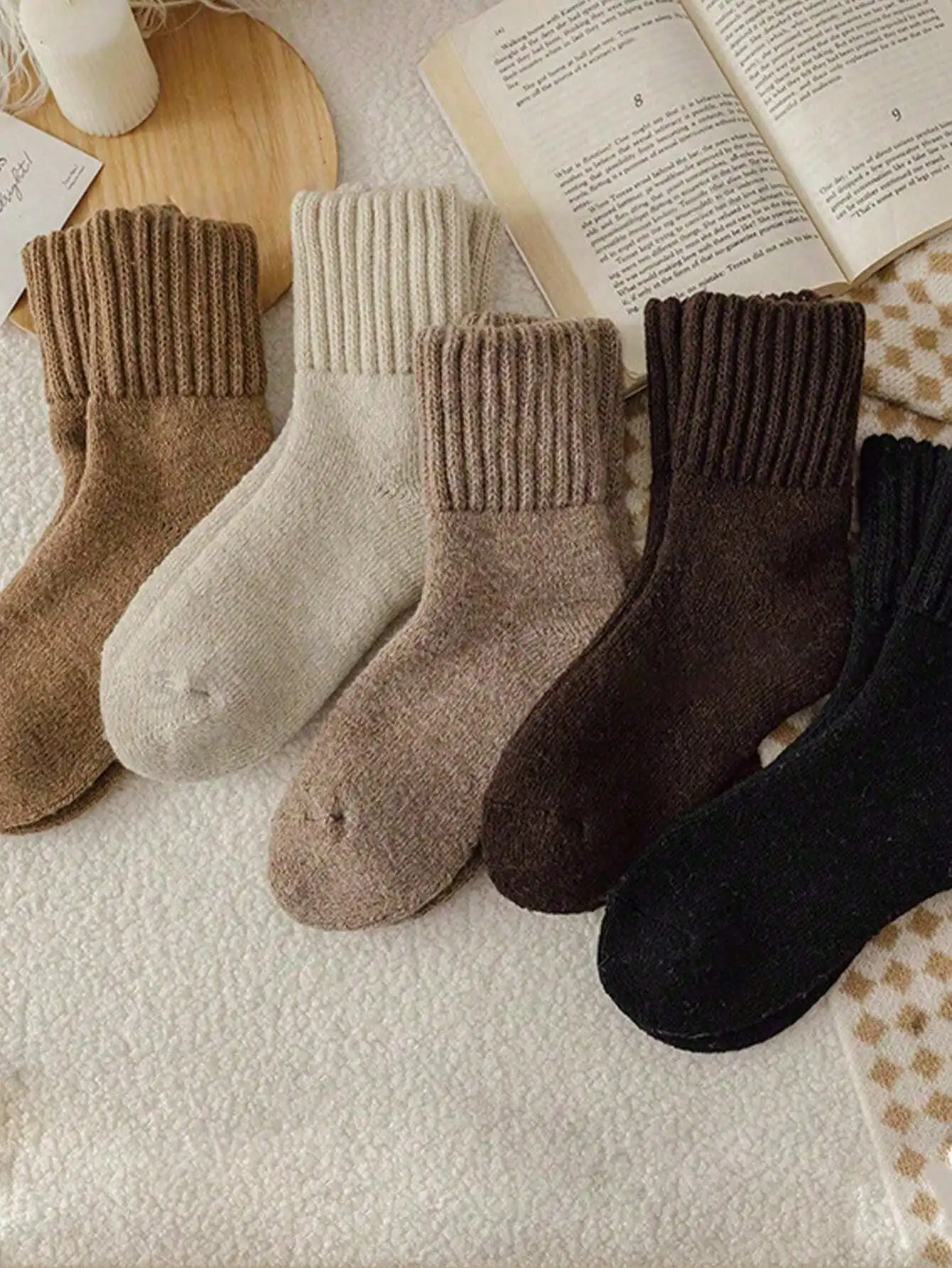 Women's Thick Warm Socks, Solid Color Loose Casual Socks, Wool Lining, Soft & Comfortable, Wrinkle Design, Suitable For Home, Sleep, Indoor, Leisure Wear, Versatile, Minimalist Style, Winter Women's Mid-Calf Socks, Gift