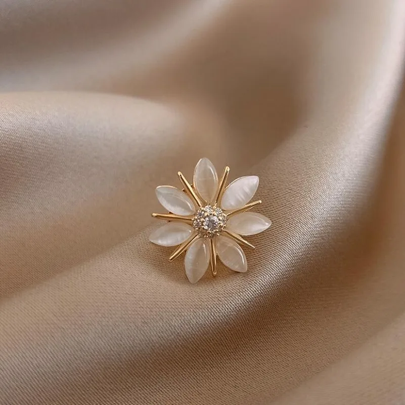 

New Product Exquisite Romantic Gorgeous Brooch Banquet Protagonist Lover Friend Daily Matching Jewelry Business Gift