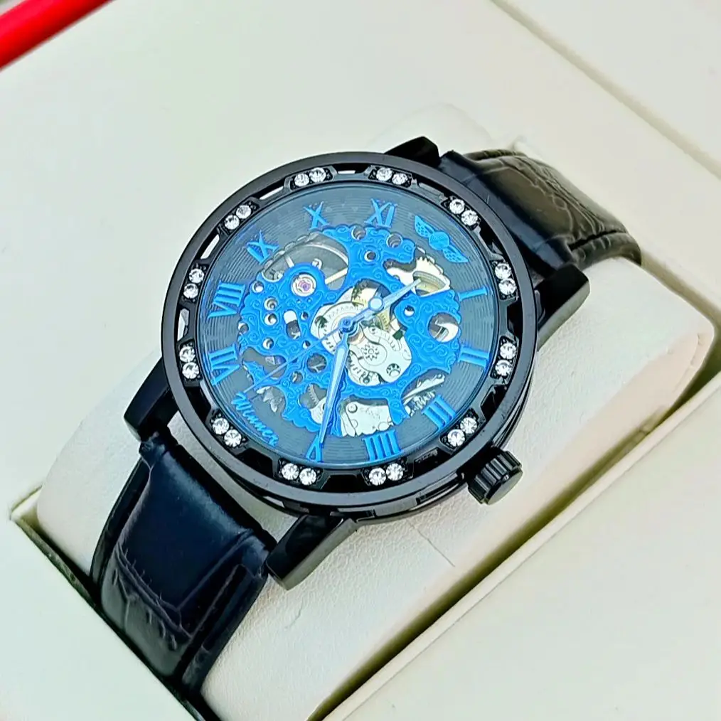 

Роскошные высококачественные мужские часы в стиле бизнес-кэжуал, винтажные механические часы с дизайном «скелет», светящиеся, водонепроницаемые, с кожаным ремешком, модные, простые, уникальные, трендовые мужские наручные часы, идеальный вариант для подарк