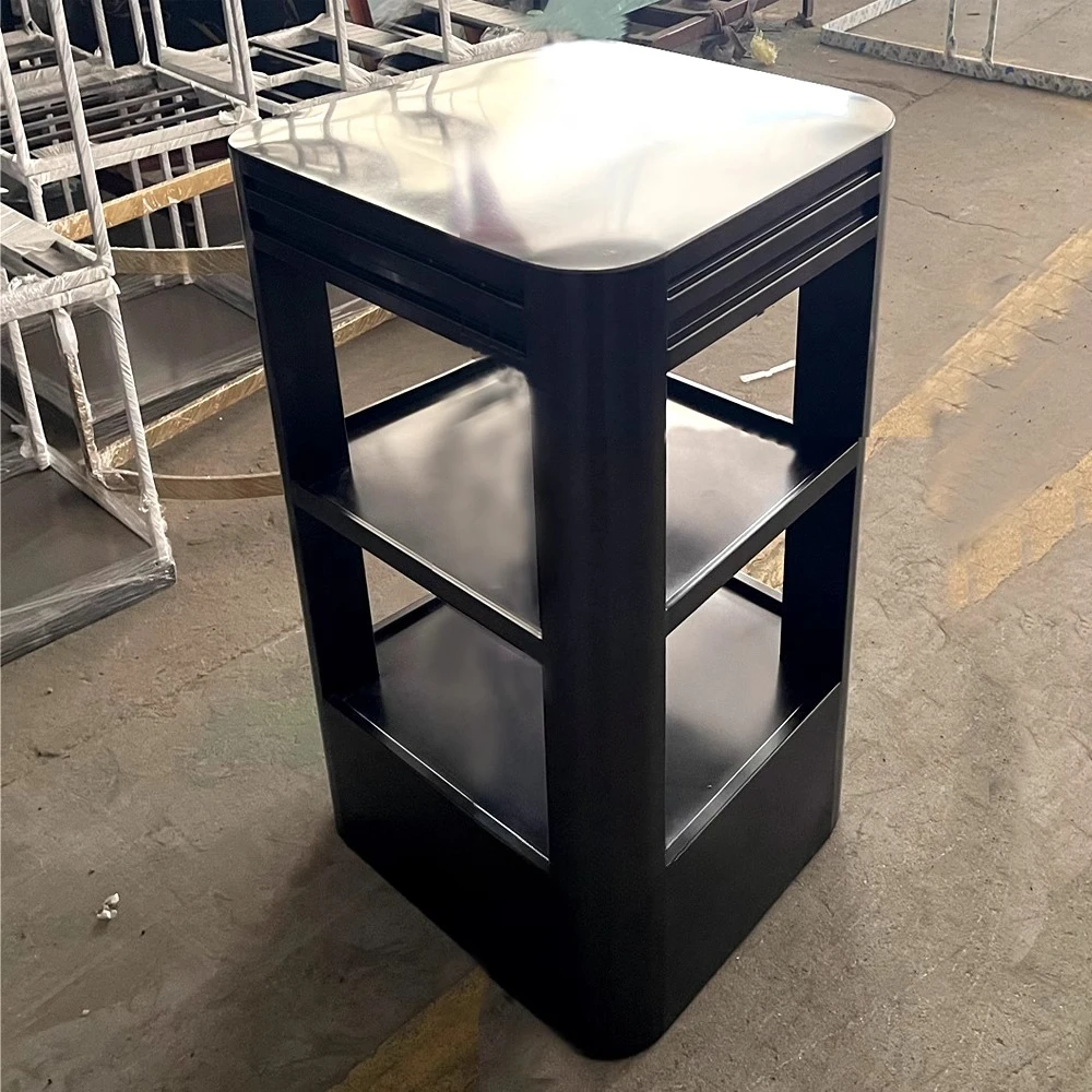 Mesa suelta para club, muebles de asiento suelto, mesa alta multiusos de metal personalizada, mesas y sillas de bar de titanio negro con tarjeta alta