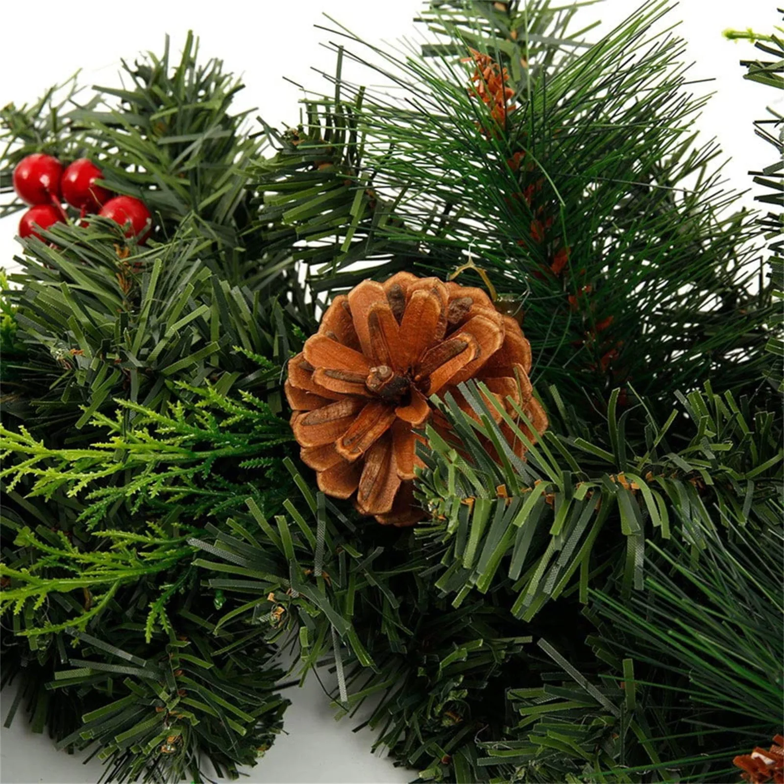 

1.8/2.7m Christmas Pine Vine Garland With Red Berries Rattan Home Party Wall Door Decor Christmas Tree Ornaments Xmas Wreath