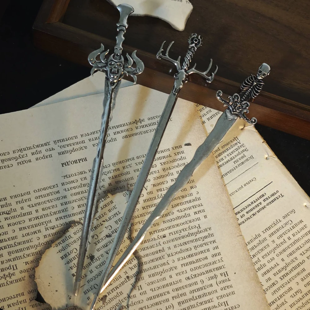 Personalized Gothic Metal Sword Hair Clip Various Shapes Skeleton Knight Magic Elements Retro Punk Role-playing Hair Accessories image 4