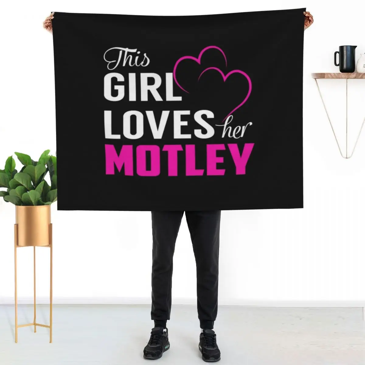 Motley This Girl Loves Her MOTLEY Throw Blanket Plaid on the sofa Bed covers Large Custom Moving for babies Blankets
