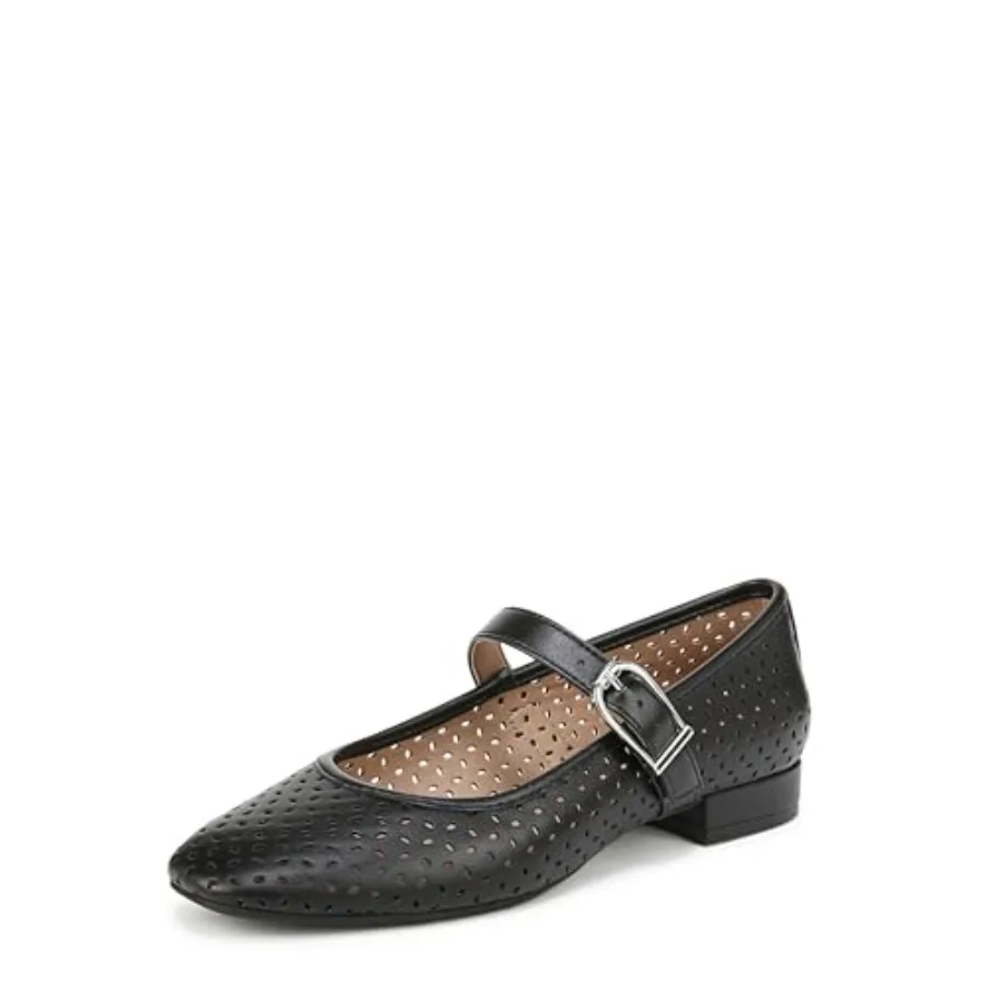 

Women's Cameo Mj 3, 2026 year
