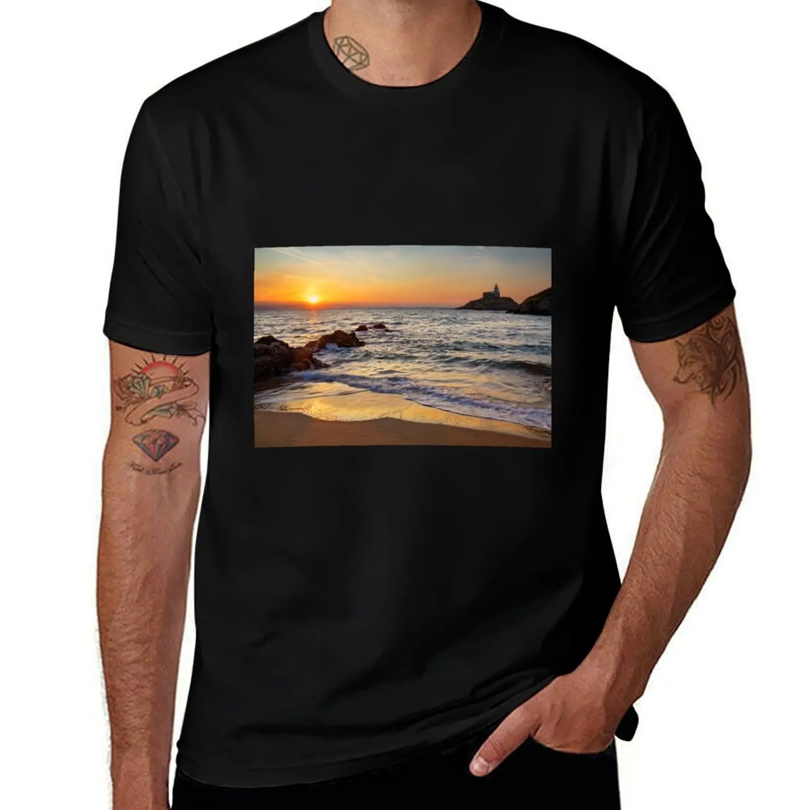 Mumbles Lighthouse T-Shirt Summer Sports Quick Dry T-Shirt