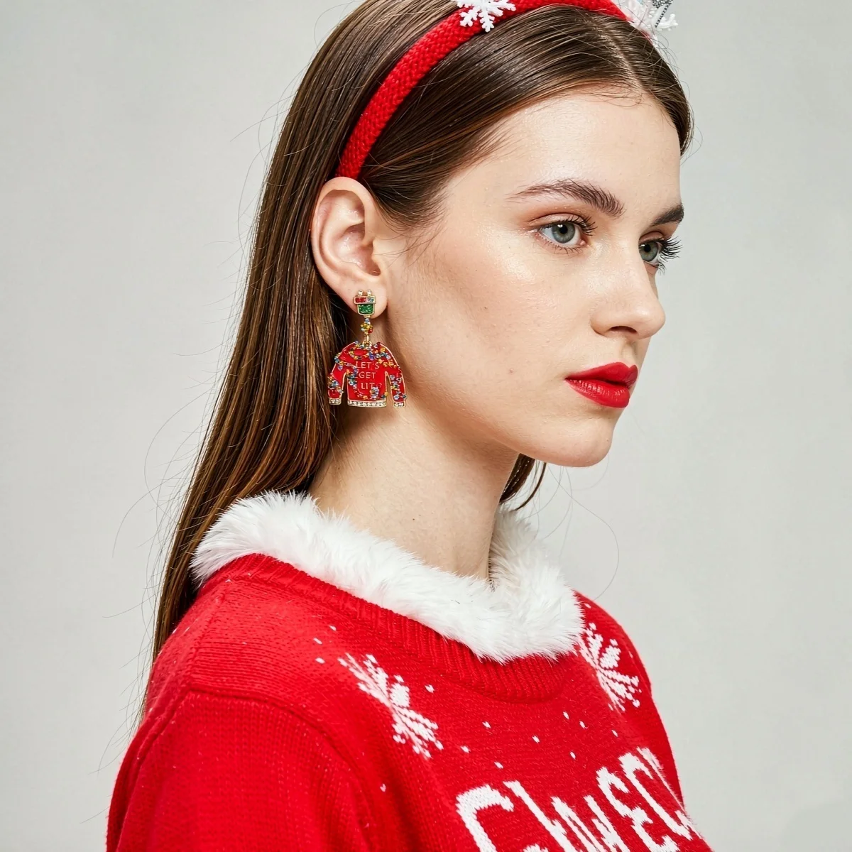 Bunte Strass-Weihnachtspullover-Geschenkbox-Ohrhänger für Damen, Weihnachts-Schneeflocken-, Schlittschuh-, Glühbirnen- und Haus-Ohrringe, Schmuck – Detail 5