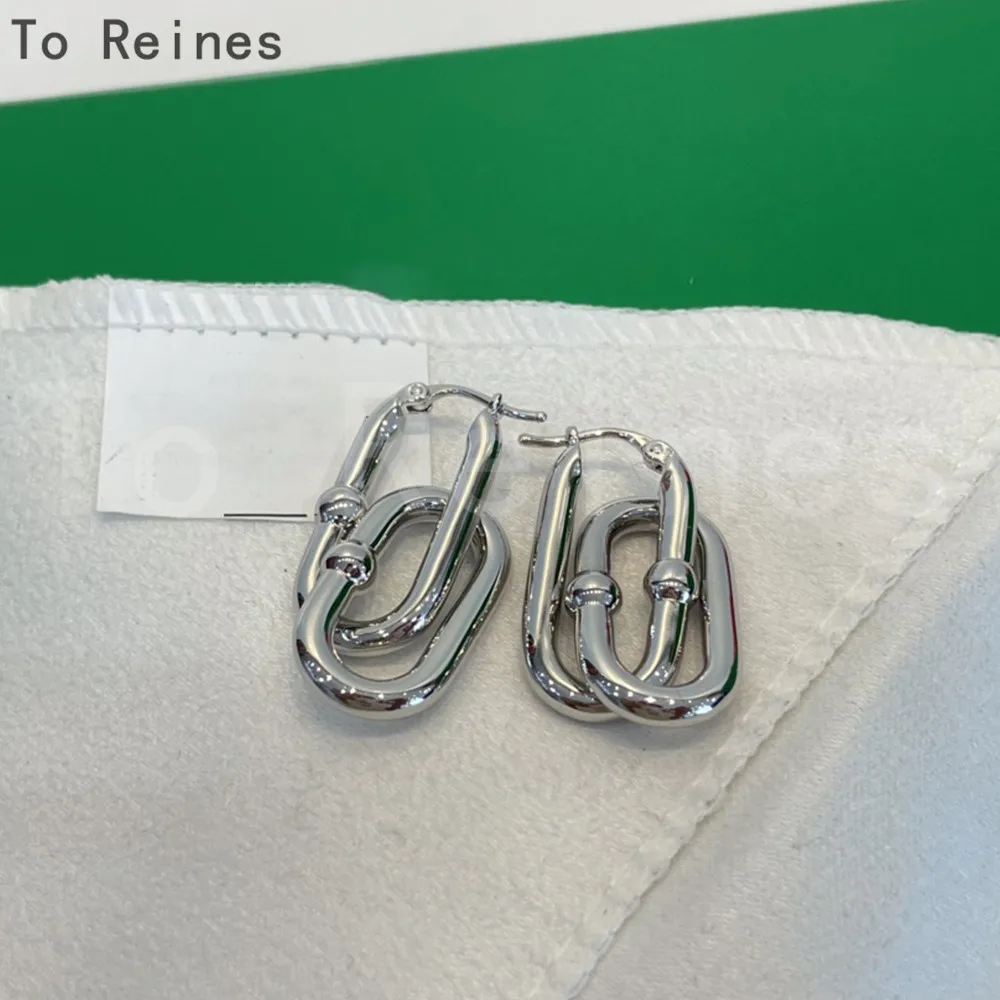 To Reines Silver Color Oval Ear Rings For Women Fashion Luxury Jewelry Metal Detachable Earrings Simple Style Birthday Present