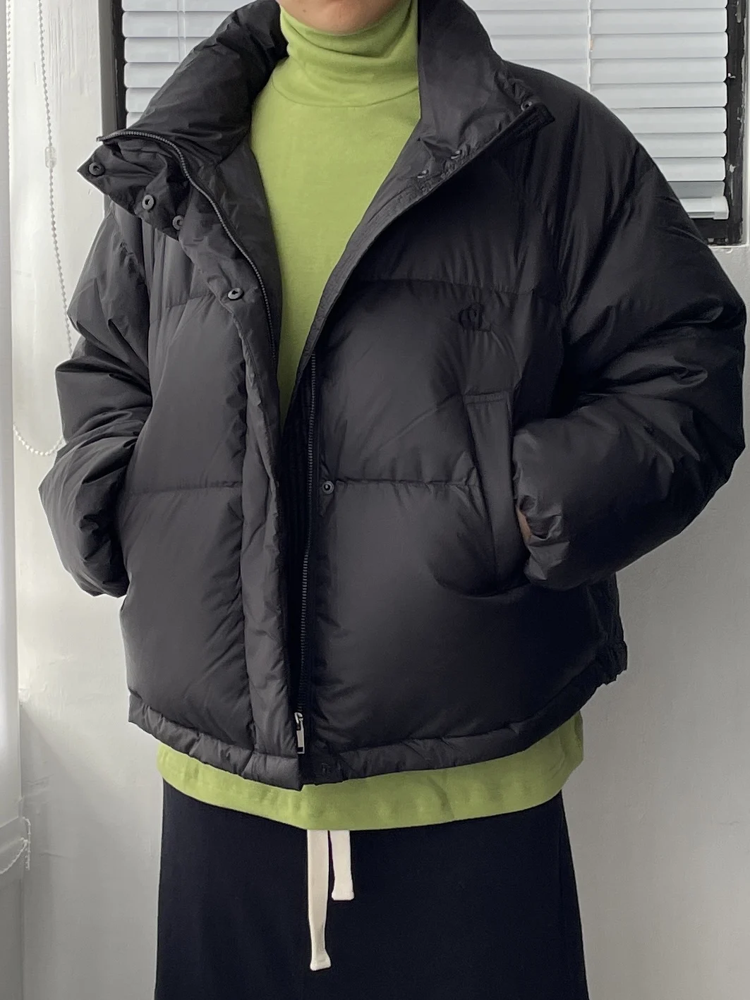 

Two-Sle CC Pure Label down Jaet Warm Thiened Long Sve Zipper Closure ort Coat Pure Color Straight Cut Women's Coat