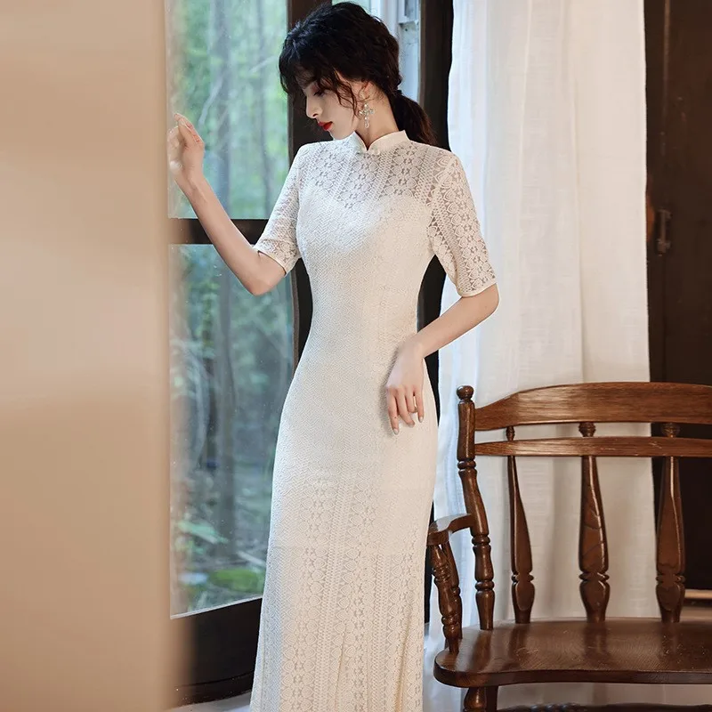 

Improved light white elegant long fishtail hosting dress for women's cheongsam