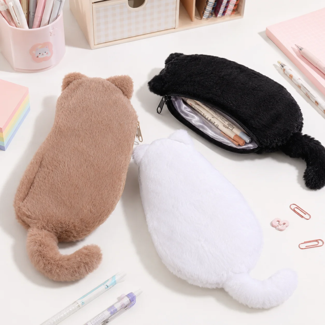 Adorable Cat Back Silhouette Plush Zipper Pouch Large Capacity Stationery Small Cosmetic Organizer for Girls Women Travel Use