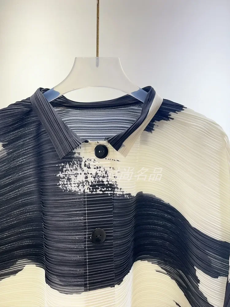 Miyake 2024 Herbst/Winter Neue Damen-Oberteile in Passenden Farben, Modische Lockere Fledermausärmel-Strickjacke mit Einreihiger Knopfleiste – Detail 13