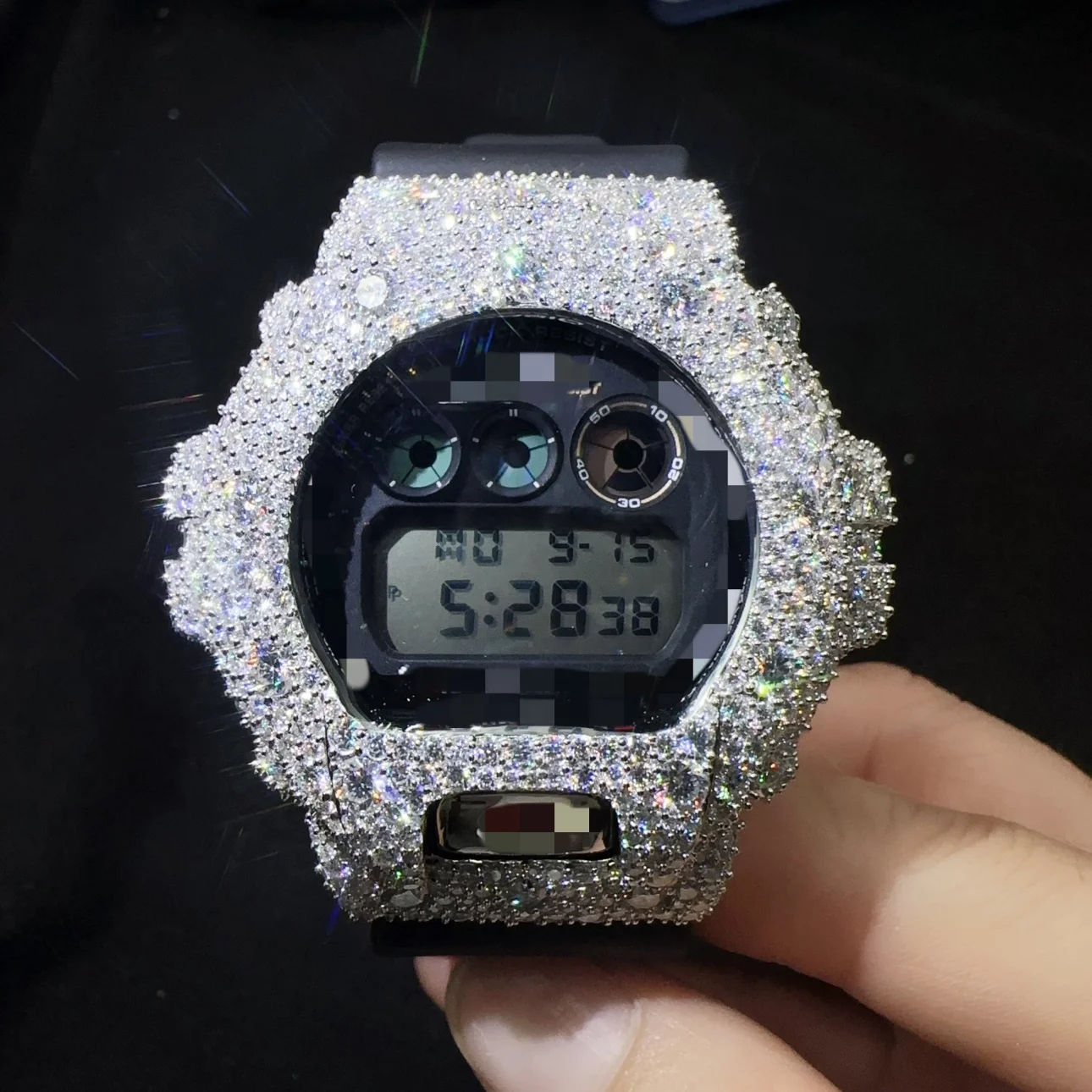 

Certified Tester Hip Hop DW6900 Sterling Silver 925 Iced Out VVS Miossanite Watch Case Bezel