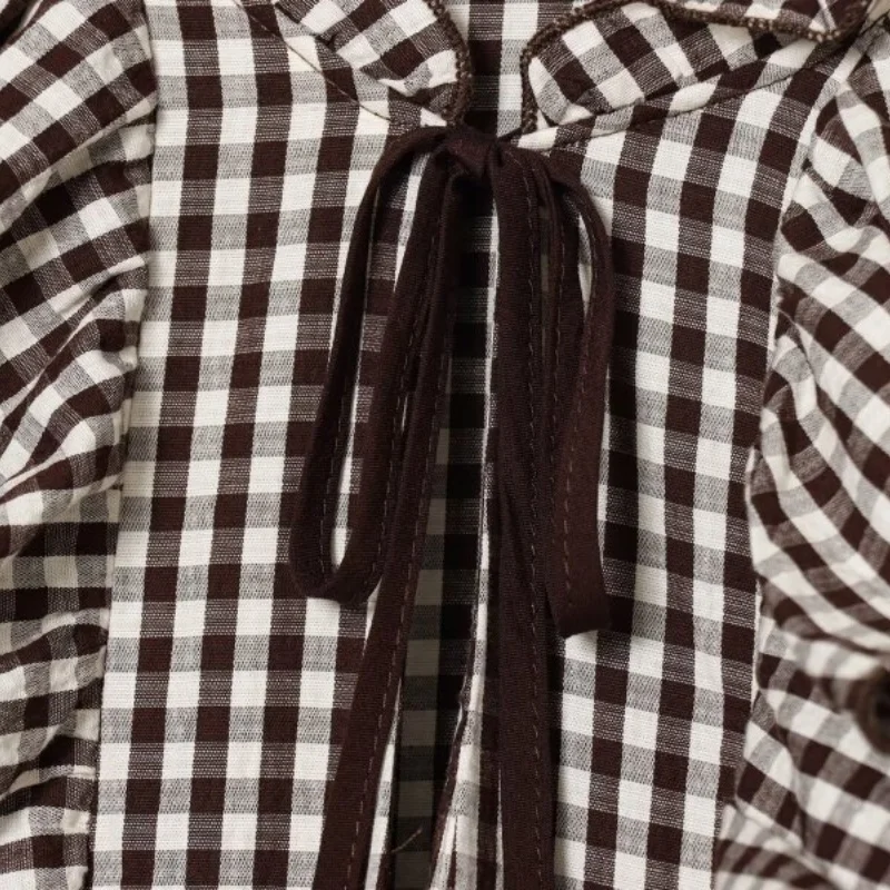 เสื้อเชิ้ตผู้หญิงลายสก๊อตเล็กๆ สไตล์ลำลองสำหรับใส่ไปทำงาน ดีไซน์แบบมีชั้นแต่ไม่ต้องติดกระดุม แฟชั่นทันสมัย