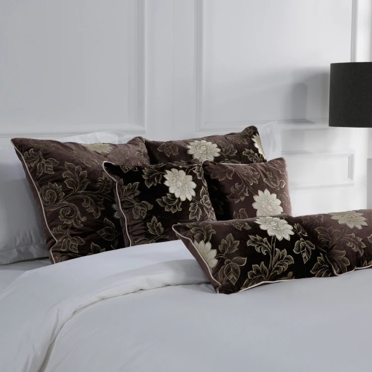 

Luxury 100% Cotton Hotel Bedding Set Custom Bedding Queen Comforter Sets Sheets Bed Set