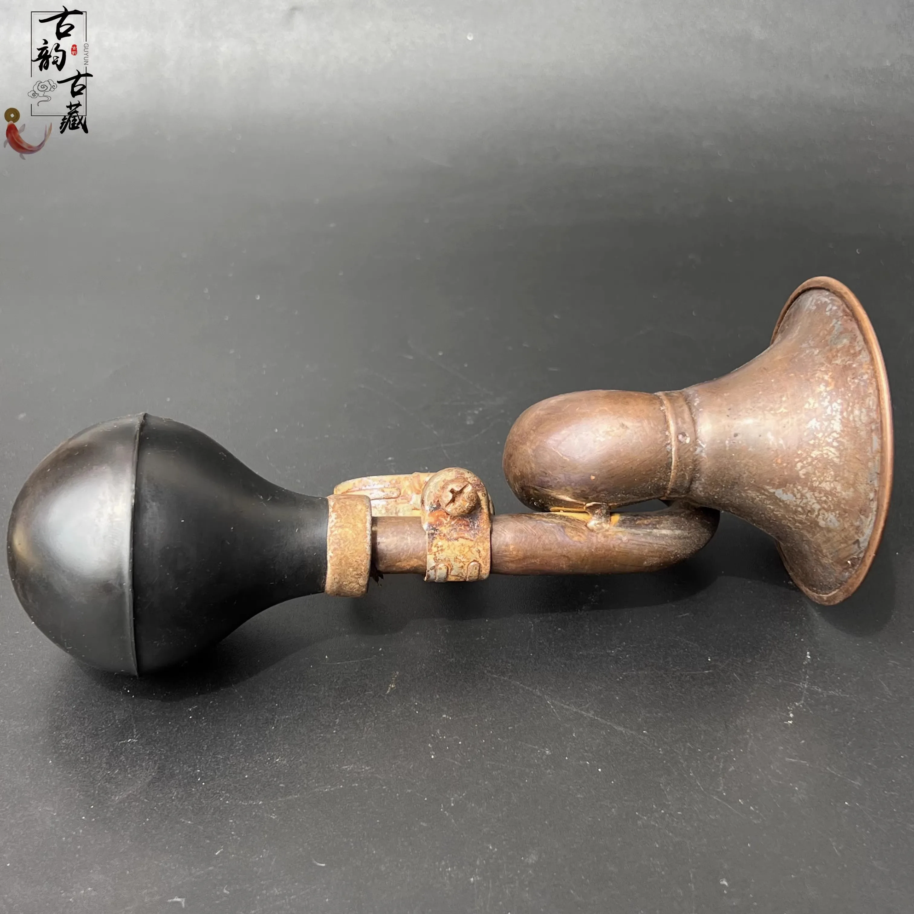 Rickshaw horn nostalgic car bell bicycle horn crafts in the 1970s and 1980s
