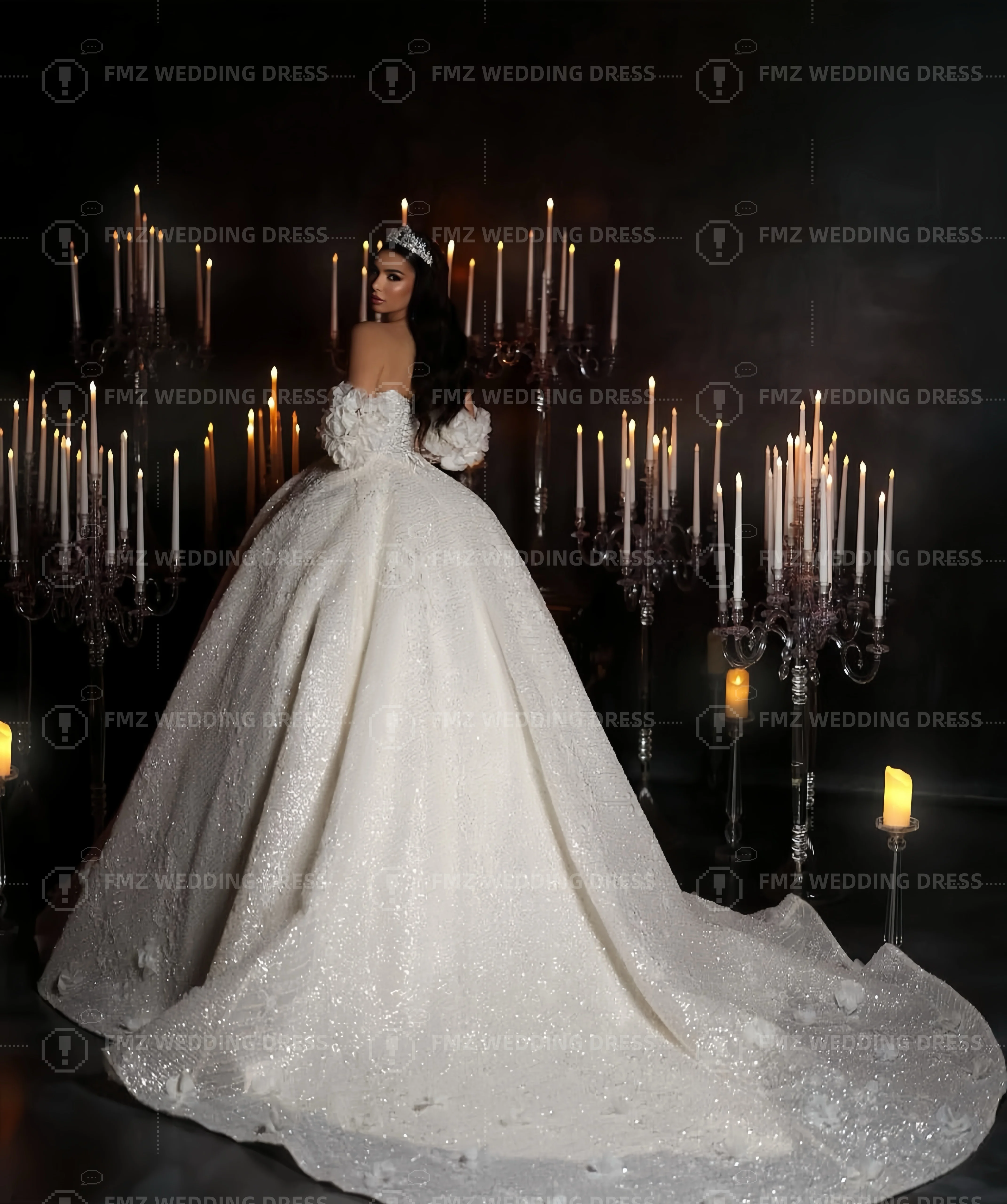 Maßgeschneidertes trägerloses, langärmliges, perlenbesetztes, prächtiges Hochzeitskleid, Vestidos de Novia, Amanda Novias, Amanda Novias, offiziell