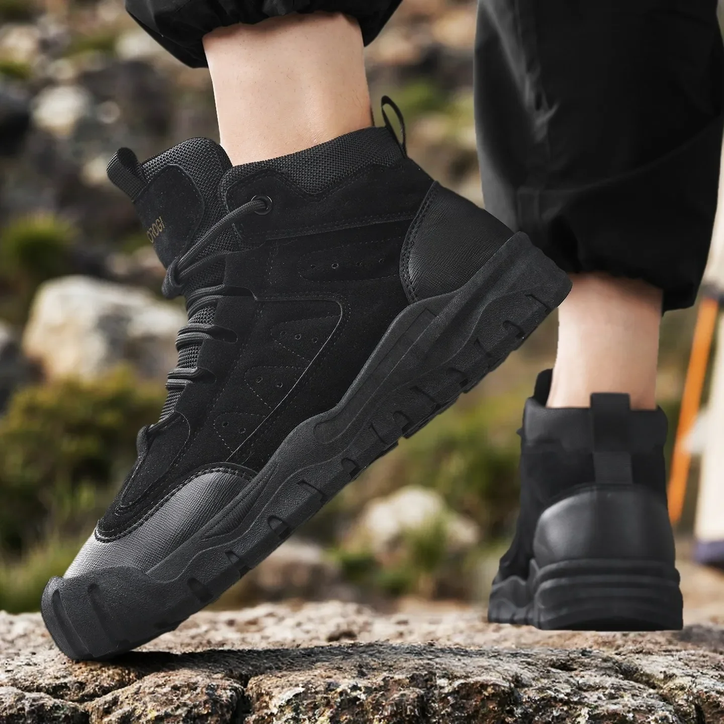 

Men Hiking Shoes PU Leather Climbing Sneakers Outdoor Sport Boots Men Thick Bottom Trekking Mountain Shoes Athletic