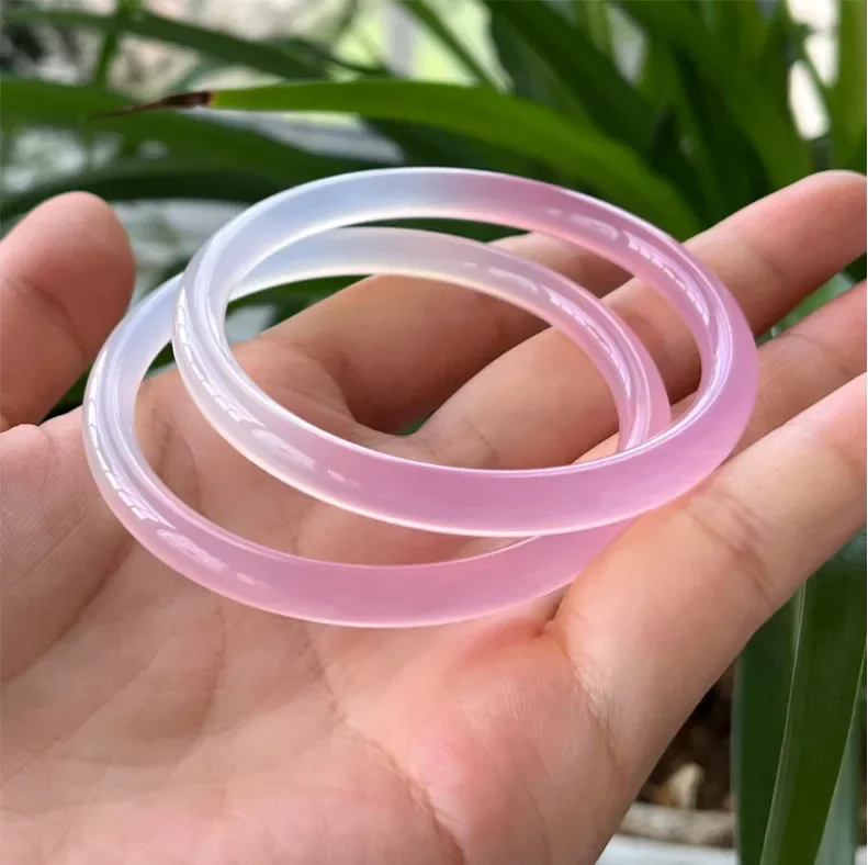 6MM Light Pink Ice Jade Chalcedony Agate Bracelet for Girls and Women Gradual White with Pink Round Stripes Young Style Bangle