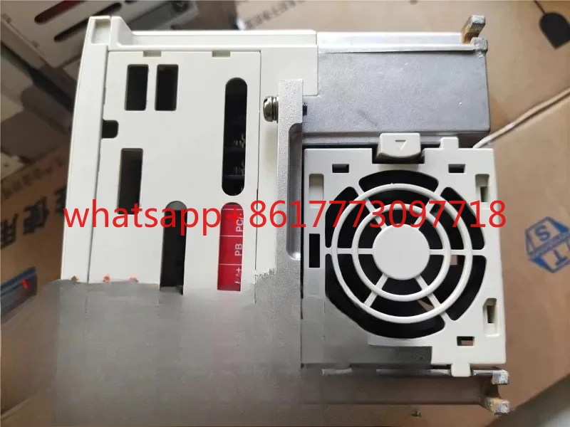 95 nova câmera física VFS11-4037PL-WN (R5) 380V 4.0KW com funções intactas