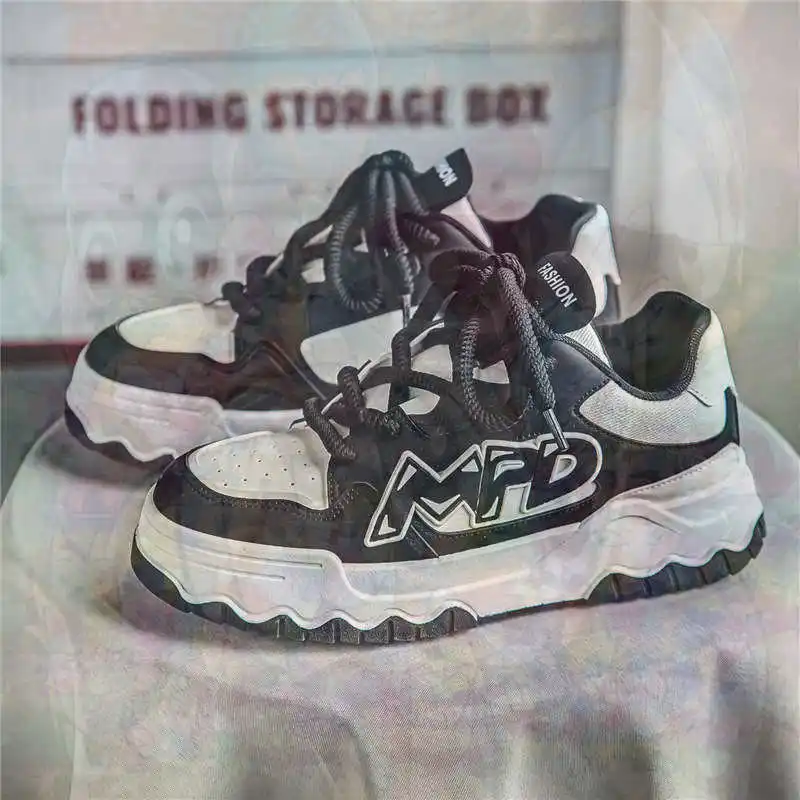 

White Men's Sneakers Casual Vulcanizing Men's Luxury Designer Shoes Sports Tenismasculine Shose Sunny Snekaers Caregiver