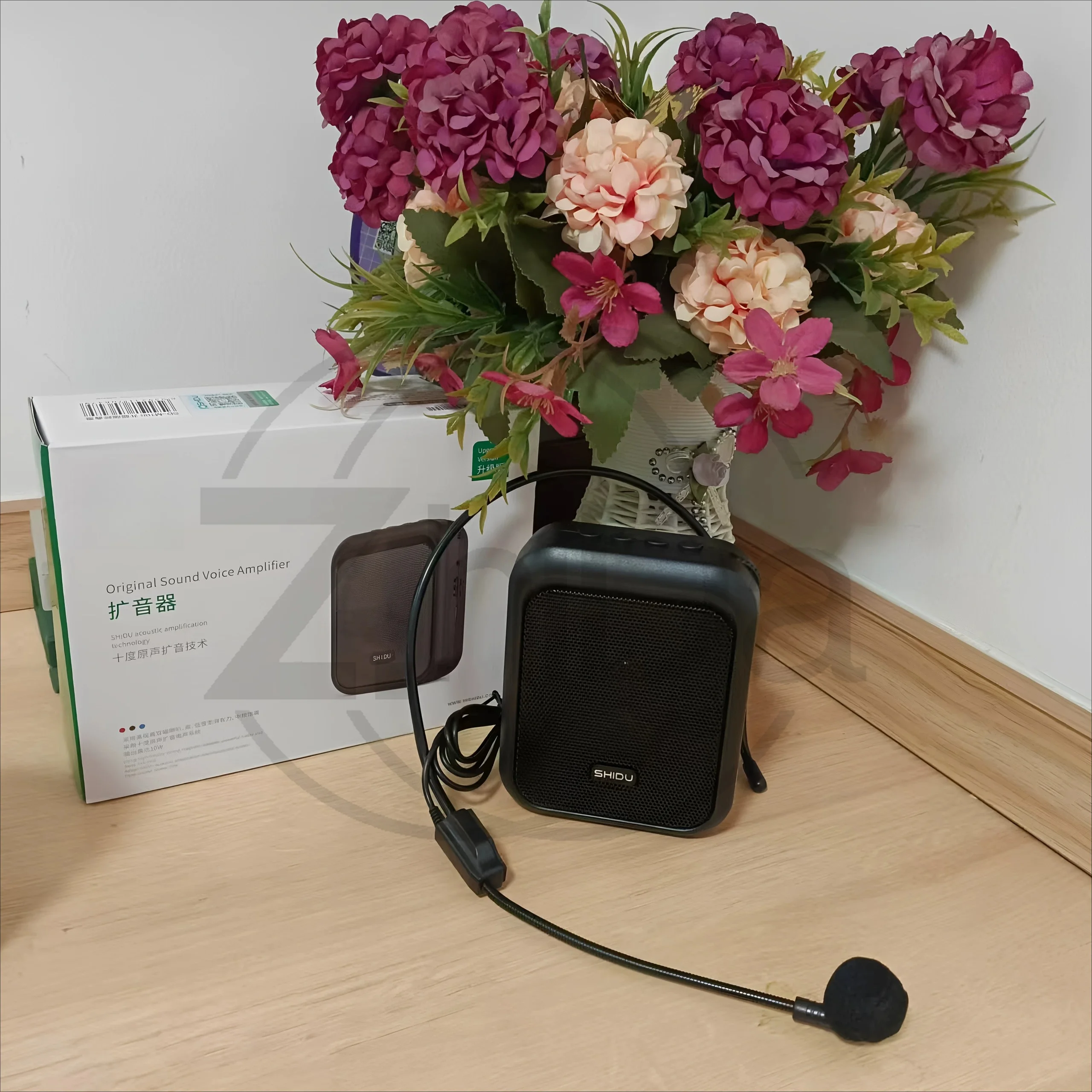 amplificateur-vocal-rechargeable-m100-mini-haut-parleur-bluetooth-microphone-filaire-pour-enseignants-guides-touristiques
