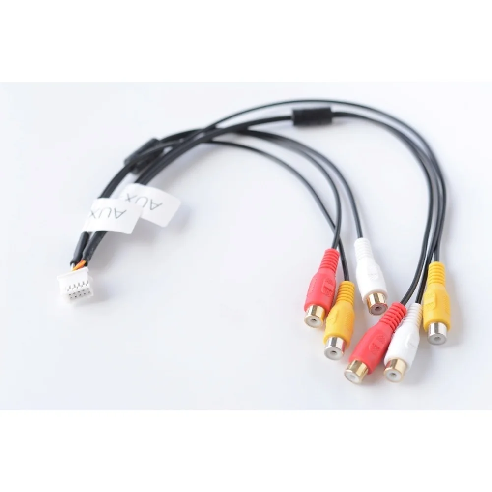Adecuado para Alpine INA-W900C IVA-W520E para Mercedes-Benz Smart451/AUX ​ ​ Cable de entrada y salida de audio ABS negro fácil de usar