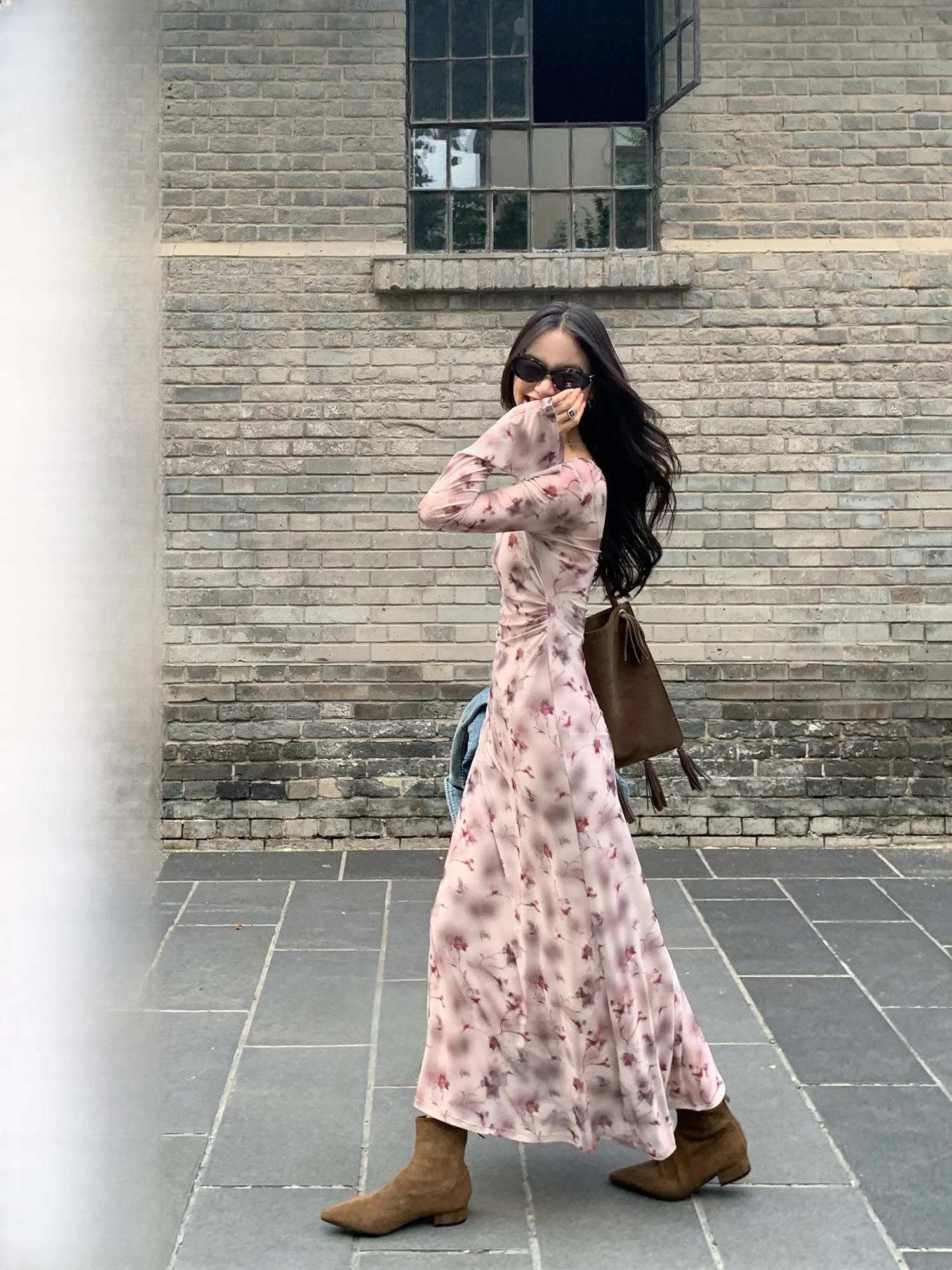 Elegant Rose Print Dress Women's Bell Sleeve Design Waist Cinching Long Dress Pusumede Classical Style Polyester Fiber Fairy ...