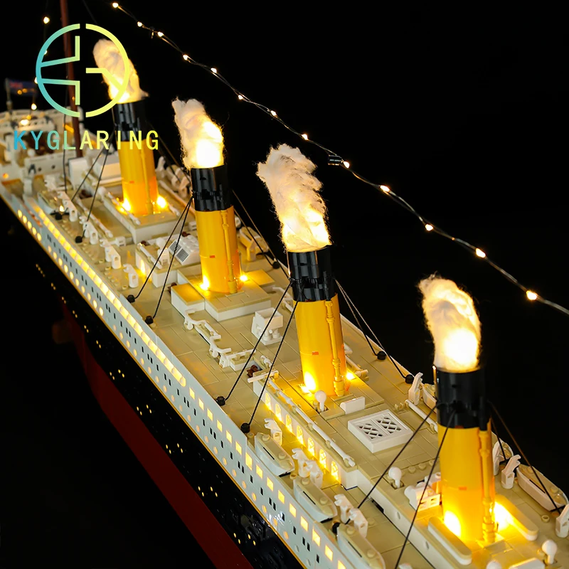 Ensemble d\'éclairage LED pour bateau de croisière royal Titanic, modèle de film classique, briques de figurines à collectionner, pas de nuits de