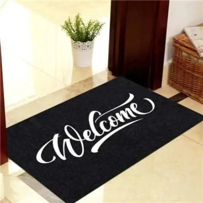 VIKAMA Clover Door Mat, Green Four Leaf Clover True Love Letter Print Non Slip Absorbent Doormat Lucky Entryway Decor Rug