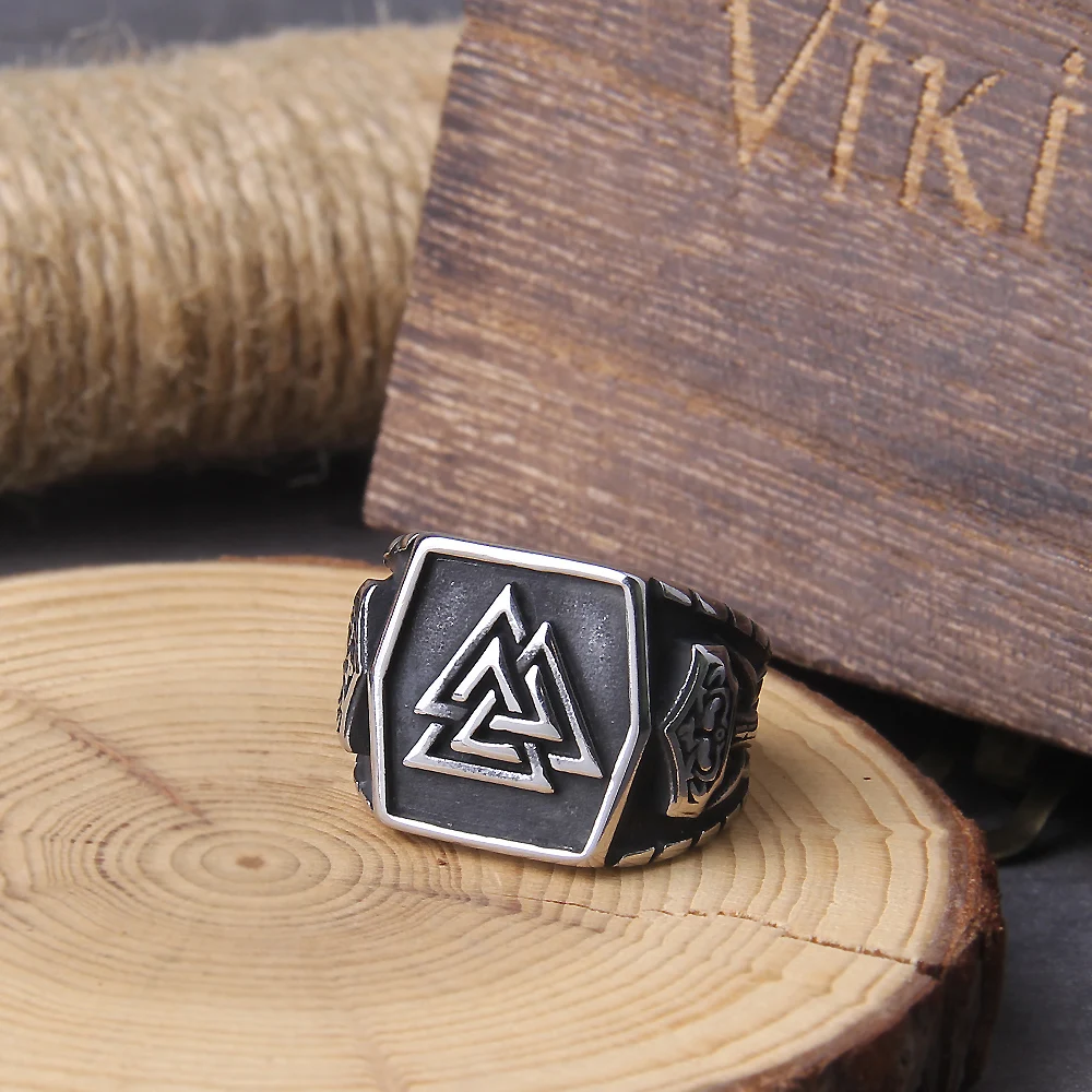 Viking Valknut Helm…