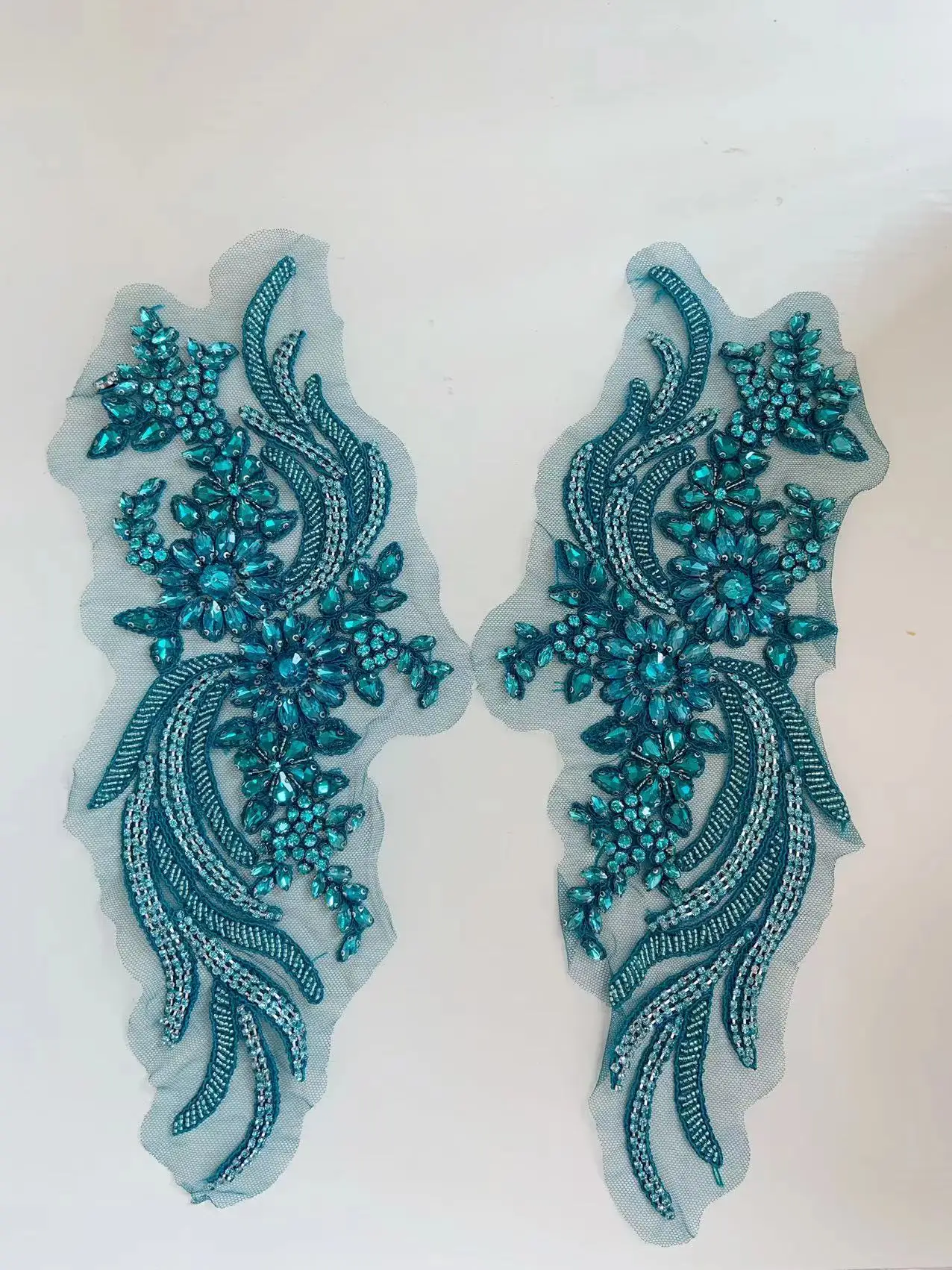 

1 Pair Teal Blue Rhinestone Applique Crystal Bodice Patch for Couture,Colorful Beaded Ball Gown,Wedding Dress Supplies