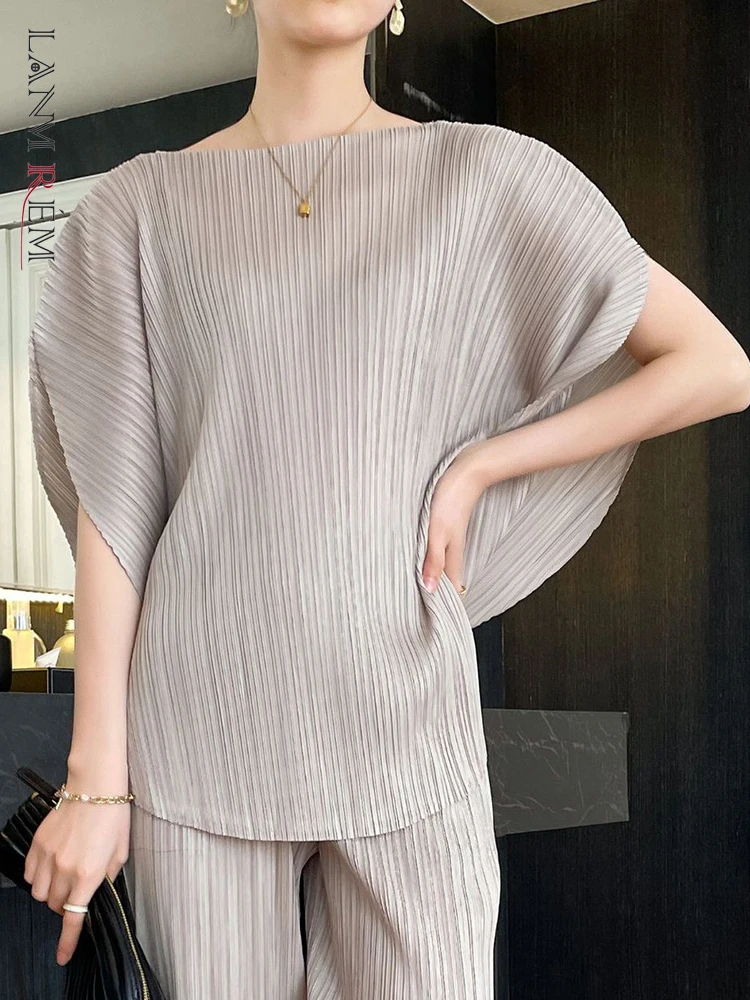 LANMREM Irregular Heart Pleated T-shirt For Women O-neck Short Batwing Sleeves Solid Tops Casual Female Clothing Summer 2YA411